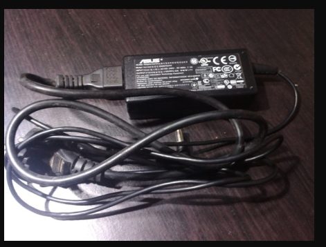 Charger Laptop Asus Rusak
