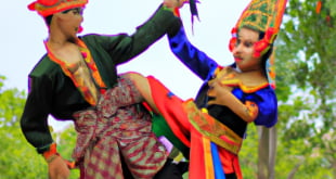 Asal Usul dan Nilai Tari Jaipong: Budaya dan Seni Tari di Jawa Barat