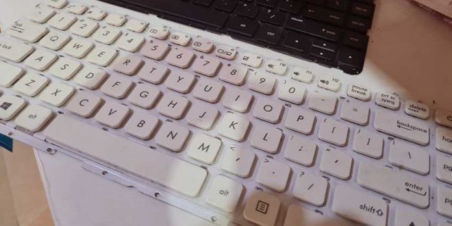 Keyboard Laptop Terkunci