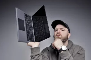 cara menghidupkan laptop acer 0