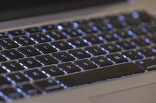 keyboard laptop tidak bisa mengetik 0