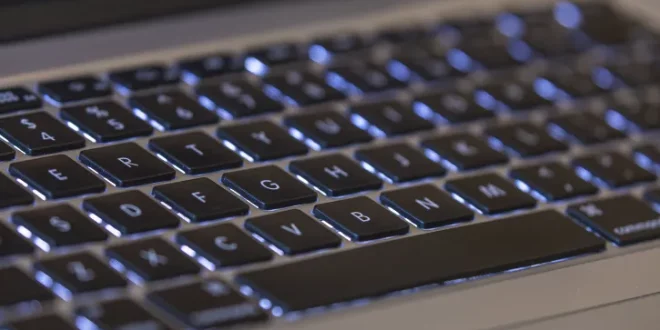 keyboard laptop tidak bisa mengetik 0