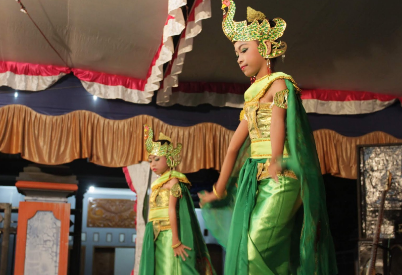 Tari Merak Termasuk Jenis Tari