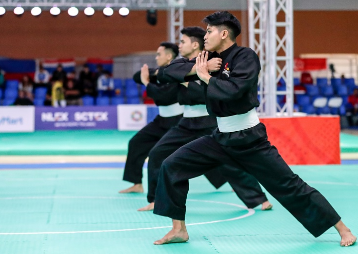 Teknik Bertahan Dalam Pencak Silat