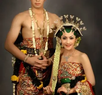 baju adat jawa barat 0